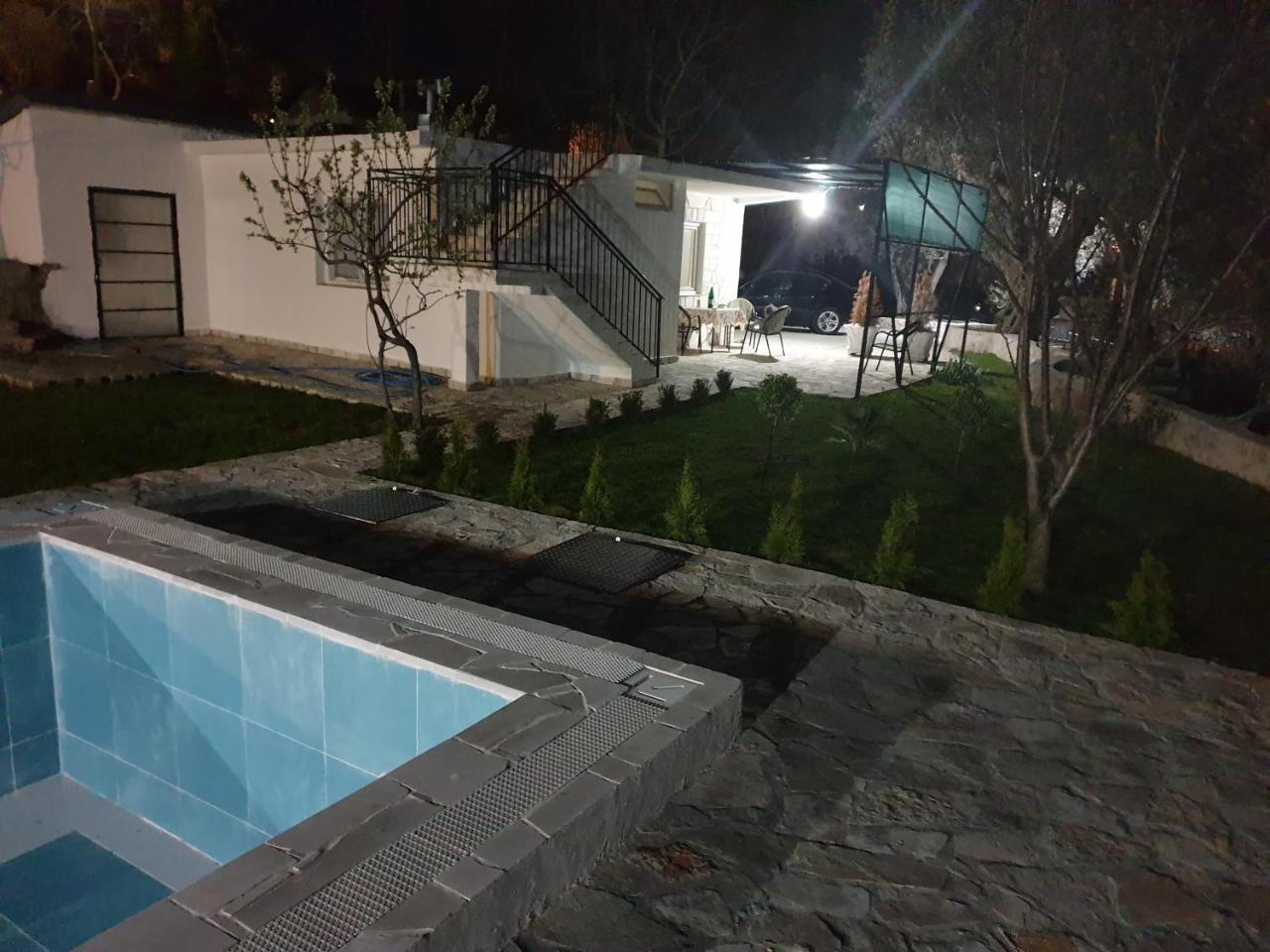 דוברה וודה Apartman Nikocevic מראה חיצוני תמונה